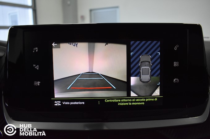 PEUGEOT 2008 BlueHDi 110 S&S Allure